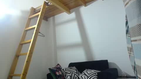 khloe online show from 03-06-25, 11:53