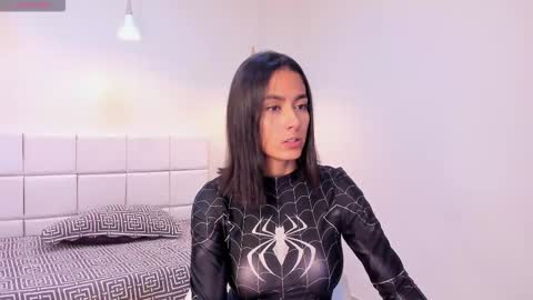 Khloe online show from 01-19-26, 01:04