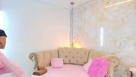 Khloe online show from 02-04-26, 05:13