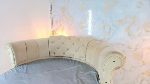 Khloe online show from 03-27-26, 09:42