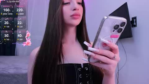 Snapshot of khloeyourangel chatting on 10-01-25, 07:09 Khloe online show from 10-01-25, 07:09