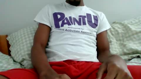 Snapshot of khocolatekheerios chatting on 10-06-25, 07:33 toby online show from 10-06-25, 07:33