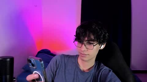 khozler_ online show from 11-16-25, 12:49