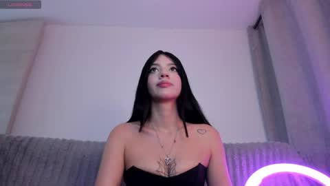 Ellie online show from 04-10-26, 02:17
