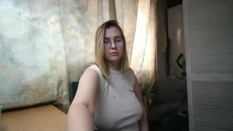 Snapshot of kianna_dior_ chatting on 02-05-25, 01:00 kianna_dior_ online show from 02-05-25, 01:00