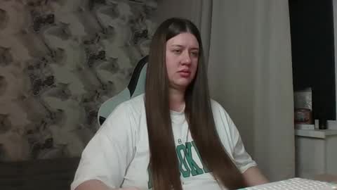 kianna_dior_ online show from 02-18-26, 12:12