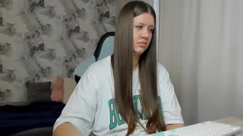 Snapshot of kianna_dior_ chatting on 04-23-26, 12:29 kianna_dior_ online show from 04-23-26, 12:29