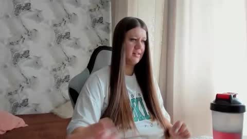 Snapshot of kianna_dior_ chatting on 05-24-26, 08:08 kianna_dior_ online show from 05-24-26, 08:08