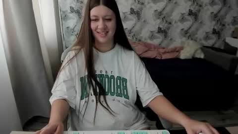 Snapshot of kianna_dior_ chatting on 06-29-26, 10:15 kianna_dior_ online show from 06-29-26, 10:15