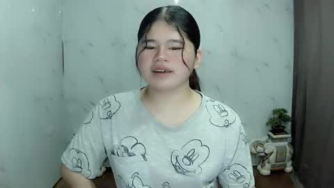 Snapshot of kianna_schmitz chatting on 02-17-25, 01:10 Your SweetGirl Ts online show from 02-17-25, 01:10