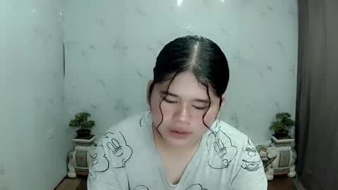 Snapshot of kianna_schmitz chatting on 02-17-25, 04:15 Your SweetGirl Ts online show from 02-17-25, 04:15