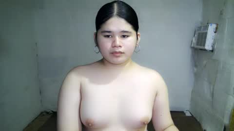 Snapshot of kianna_schmitz chatting on 09-11-25, 02:11 Your SweetGirl Ts online show from 09-11-25, 02:11