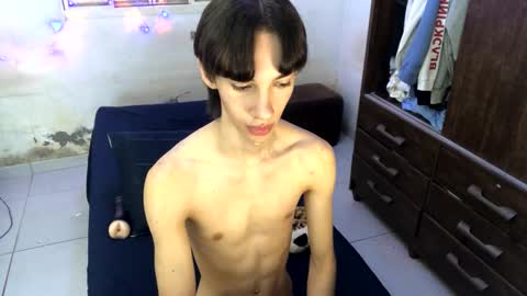 kiantwink online show from 01-06-25, 09:54