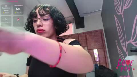 Snapshot of kiara_fox__ chatting on 04-23-26, 09:17 KIARA FOX online show from 04-23-26, 09:17