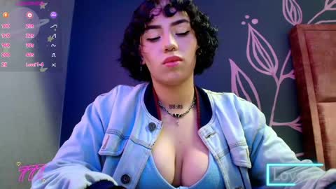 Snapshot of kiara_fox__ chatting on 05-16-26, 07:56 KIARA FOX online show from 05-16-26, 07:56