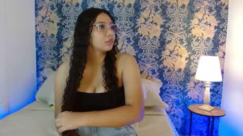 Snapshot of kiara_mare chatting on 02-28-26, 12:22 Mar online show from 02-28-26, 12:22