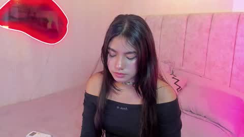 Kiara online show from 03-06-26, 01:29