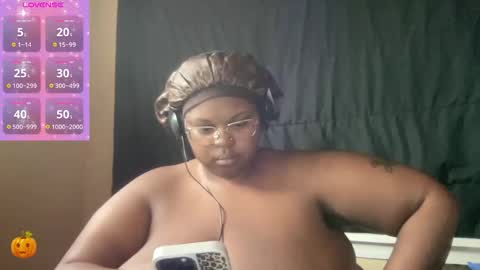 Snapshot of kiarasugars chatting on 11-06-25, 02:51 KiaraSugars online show from 11-06-25, 02:51