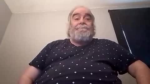 Snapshot of kickinme chatting on 11-07-25, 11:21 KICKINME online show from 11-07-25, 11:21