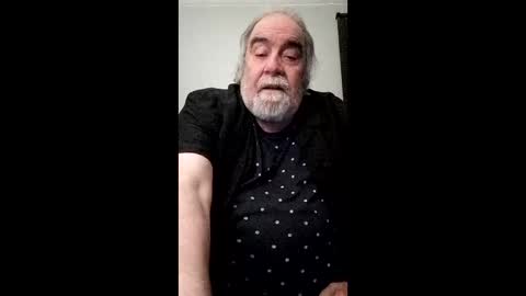 Snapshot of kickinme chatting on 12-17-25, 02:50 KICKINME online show from 12-17-25, 02:50
