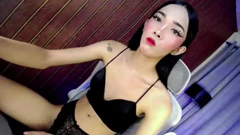Snapshot of kieramoore chatting on 05-16-26, 03:55 kieramoore online show from 05-16-26, 03:55