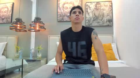 Kieran Derek online show from 11-25-25, 12:43