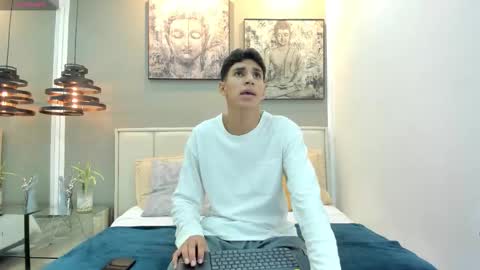 Kieran Derek online show from 12-14-25, 03:34