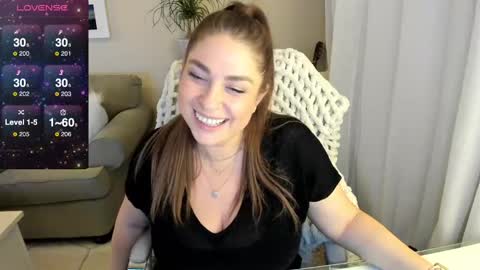 Kiera Reines online show from 01-12-25, 02:24