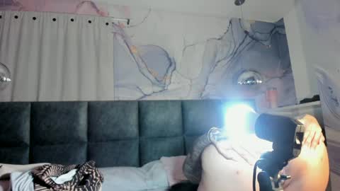 Snapshot of kiim_taaylor chatting on 06-09-26, 11:55 Kim online show from 06-09-26, 11:55
