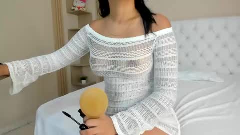 Snapshot of kiitty_horny_ chatting on 05-28-26, 12:35 Melody online show from 05-28-26, 12:35