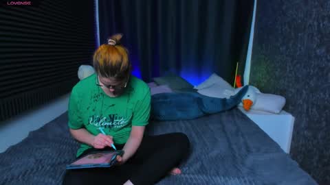 Kiki online show from 02-27-25, 04:43