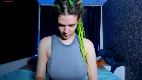 Kiki online show from 11-06-25, 11:44