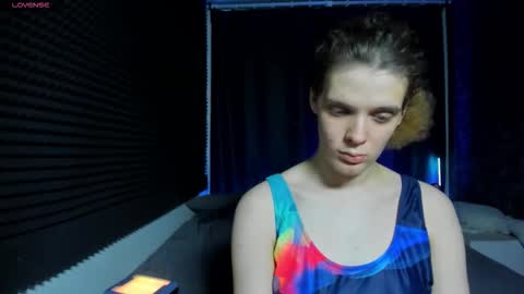 Kiki online show from 01-31-26, 07:11