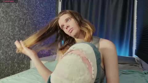 Kiki online show from 05-28-26, 03:31