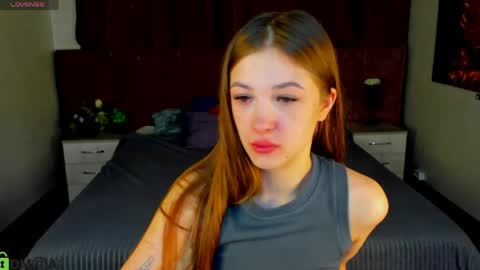 Snapshot of kiki_shanel chatting on 05-20-26, 01:12 Kiki online show from 05-20-26, 01:12