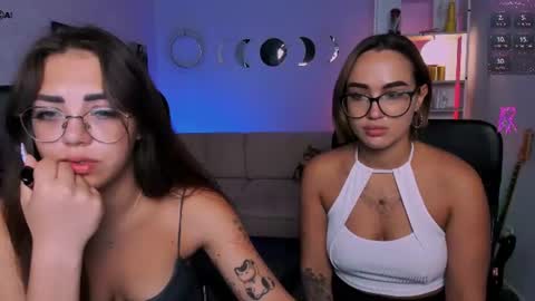 Snapshot of kiki_swan chatting on 07-11-26, 09:12 kiki_swan online show from 07-11-26, 09:12