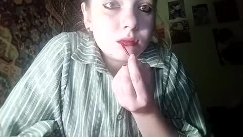 kikibang_ online show from 03-30-26, 07:37