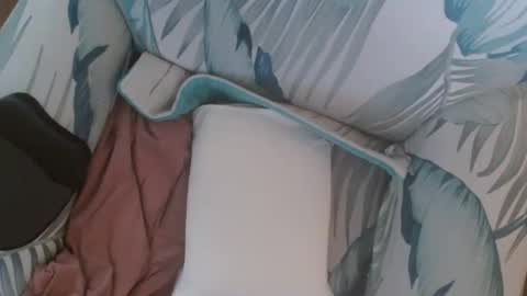 Snapshot of kikiboifeet6 chatting on 09-22-25, 06:32 kikiboifeet6 online show from 09-22-25, 06:32