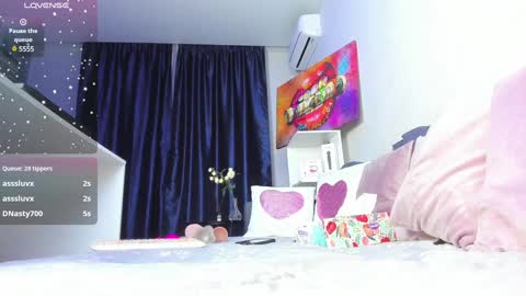 Kiki online show from 02-06-25, 12:54