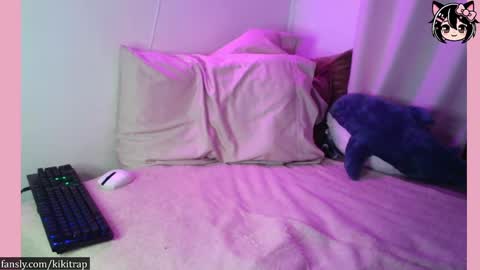 Kiki Trap online show from 12-28-24, 03:58
