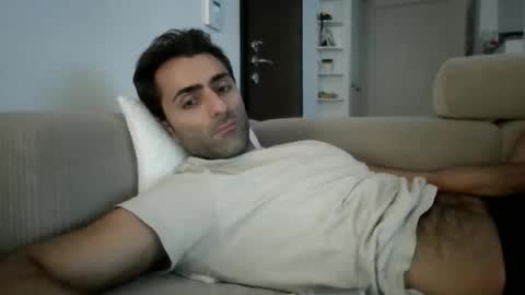 kikkus01 online show from 10-24-25, 02:13