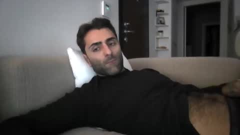 kikkus01 online show from 11-21-25, 02:16