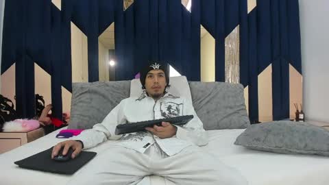 kikyoanddrey online show from 05-03-26, 03:29