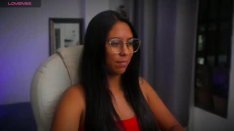 Snapshot of killaa01 chatting on 02-16-25, 01:36 Alejandra online show from 02-16-25, 01:36