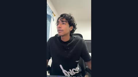 Snapshot of kilyam_haasland chatting on 06-15-26, 09:17 kilyam_haasland online show from 06-15-26, 09:17