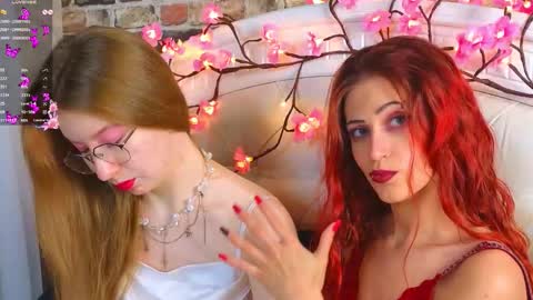 CatherineBarkJamieWallace online show from 12-04-25, 08:50