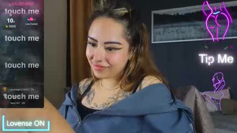 Kim online show from 11-13-25, 08:24