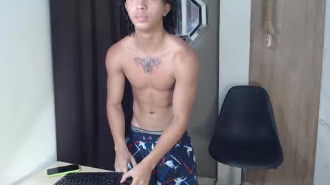 KIM online show from 02-10-26, 02:43