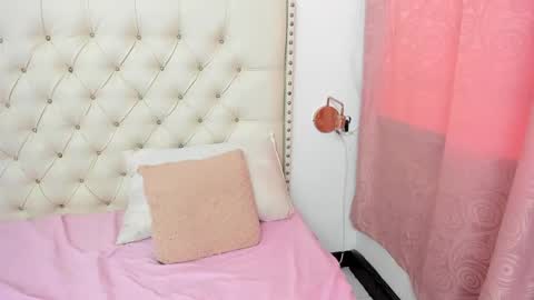 kim_eli online show from 02-12-25, 08:18