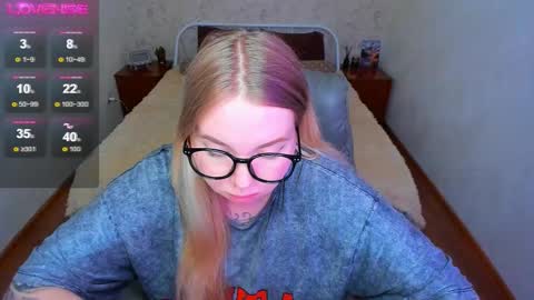 KIM online show from 03-03-26, 01:17